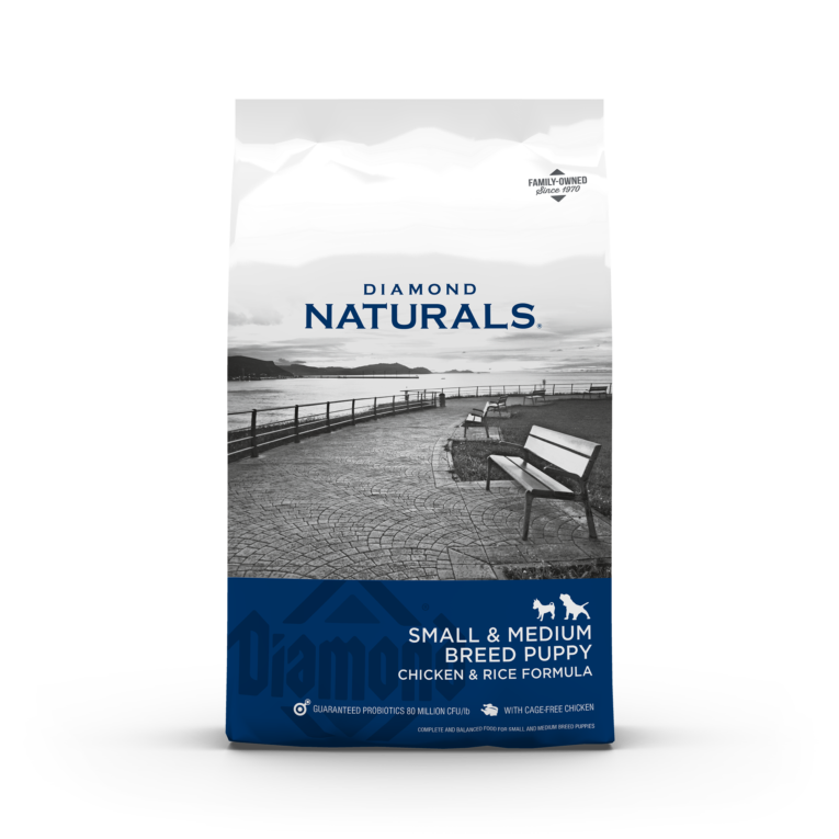 diamond-naturals-small-medium-breed-puppy-bag-front
